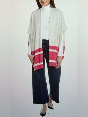 St. John Wool wrap cape Dove Grey/Flamingo